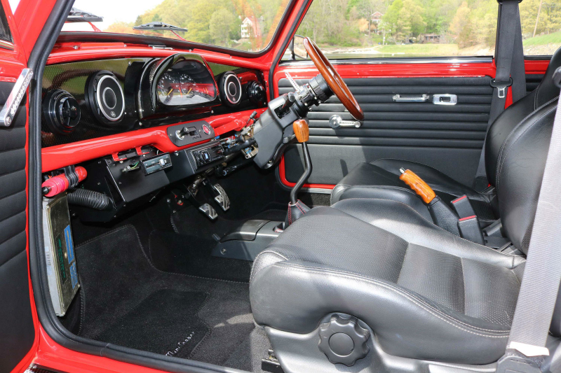 Illustration for article titled Best VTEC Mini I've seen - and the most expensiveÂ